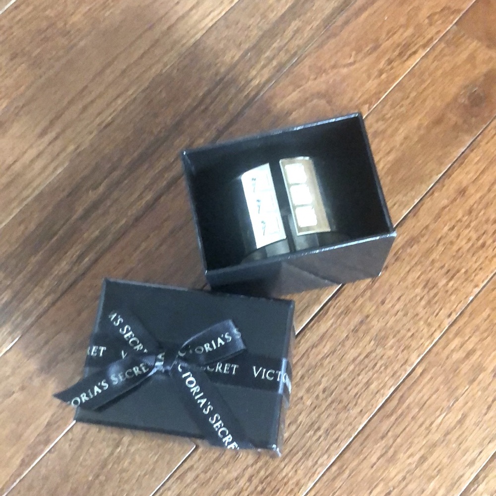 Victorias Secret bangle bracelet